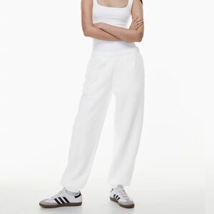 Aritzia TNA Cozy Fleece Sweatpant